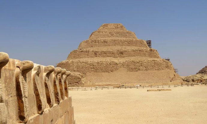 Pirâmide em degraus de Saqqara Egito
