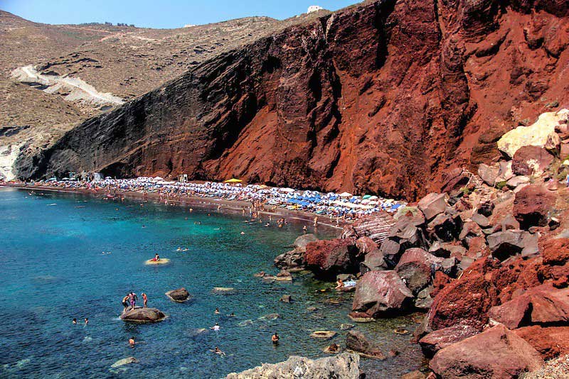 red beach santorini 